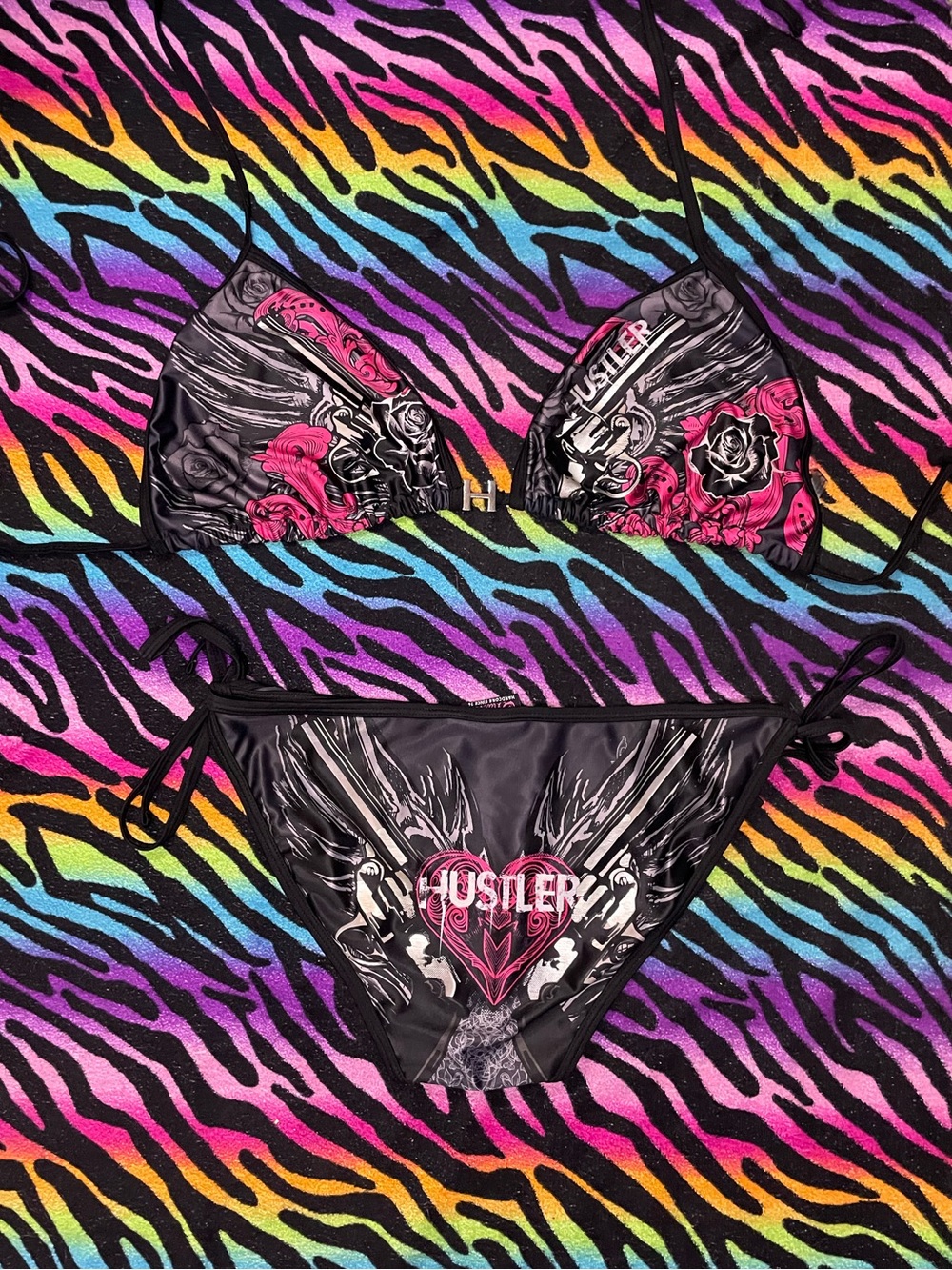 Y2k grunge goth rare 2000s Hustler Hollywood Bikini